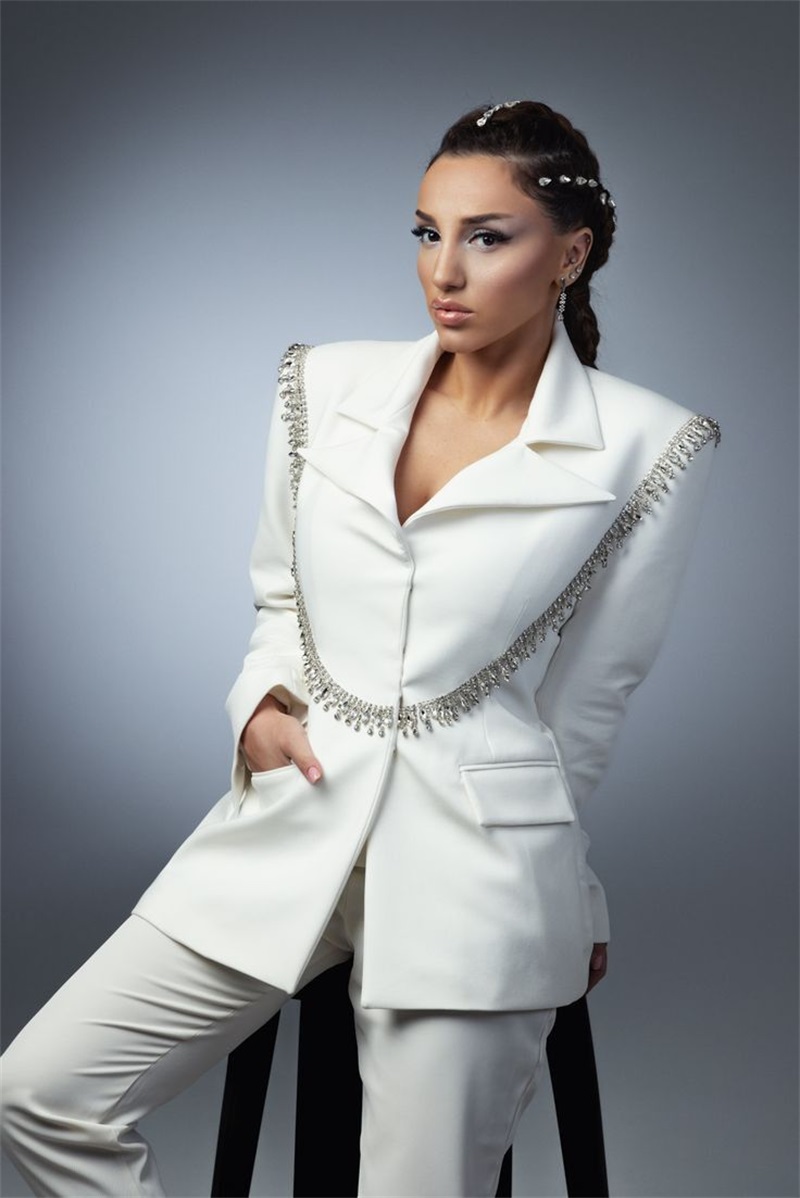 أنيقة الأبيض النساء الدعاوى مج - مراجعة Women'S Formal Wear Tuxedo وسعره