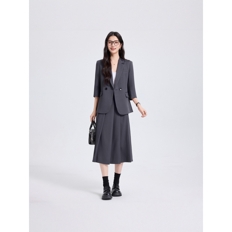 طقم بدلة نسائية باللون الأزرق  - مراجعة Women Formal Wear For Interview وسعره